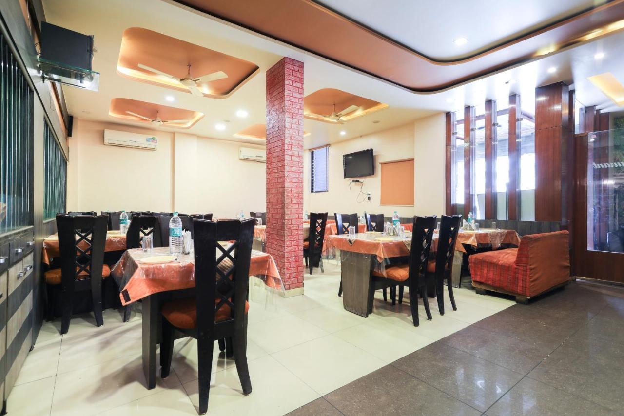 Oyo 3341 Hotel Malwa Country Indaur Exteriér fotografie